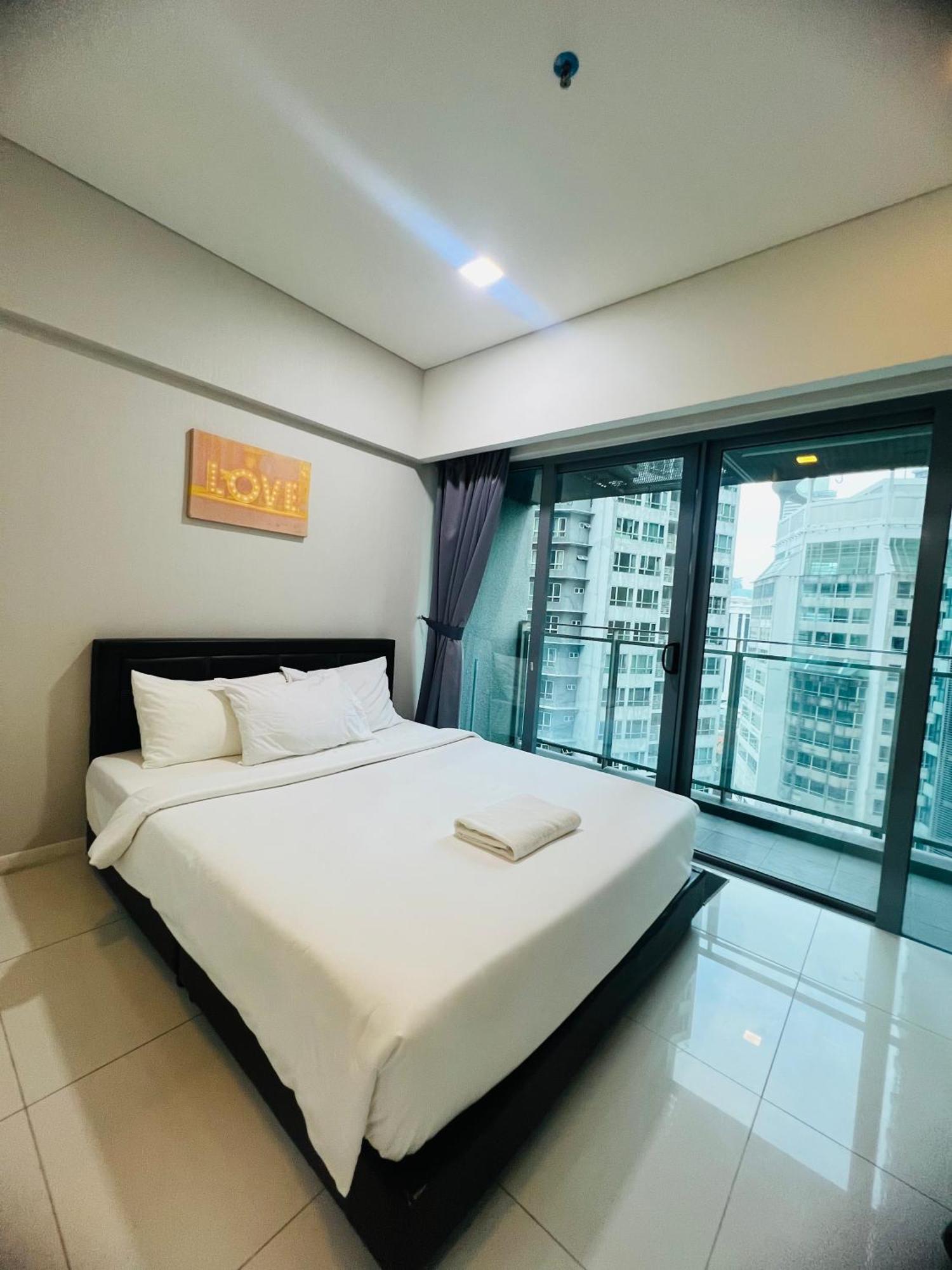 Summer Suites Klcc By Classy Kuala Lumpur Bagian luar foto
