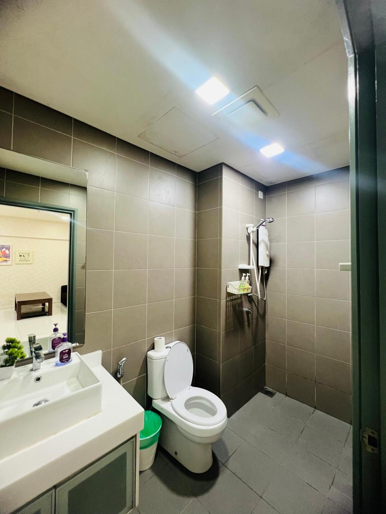 Summer Suites Klcc By Classy Kuala Lumpur Bagian luar foto