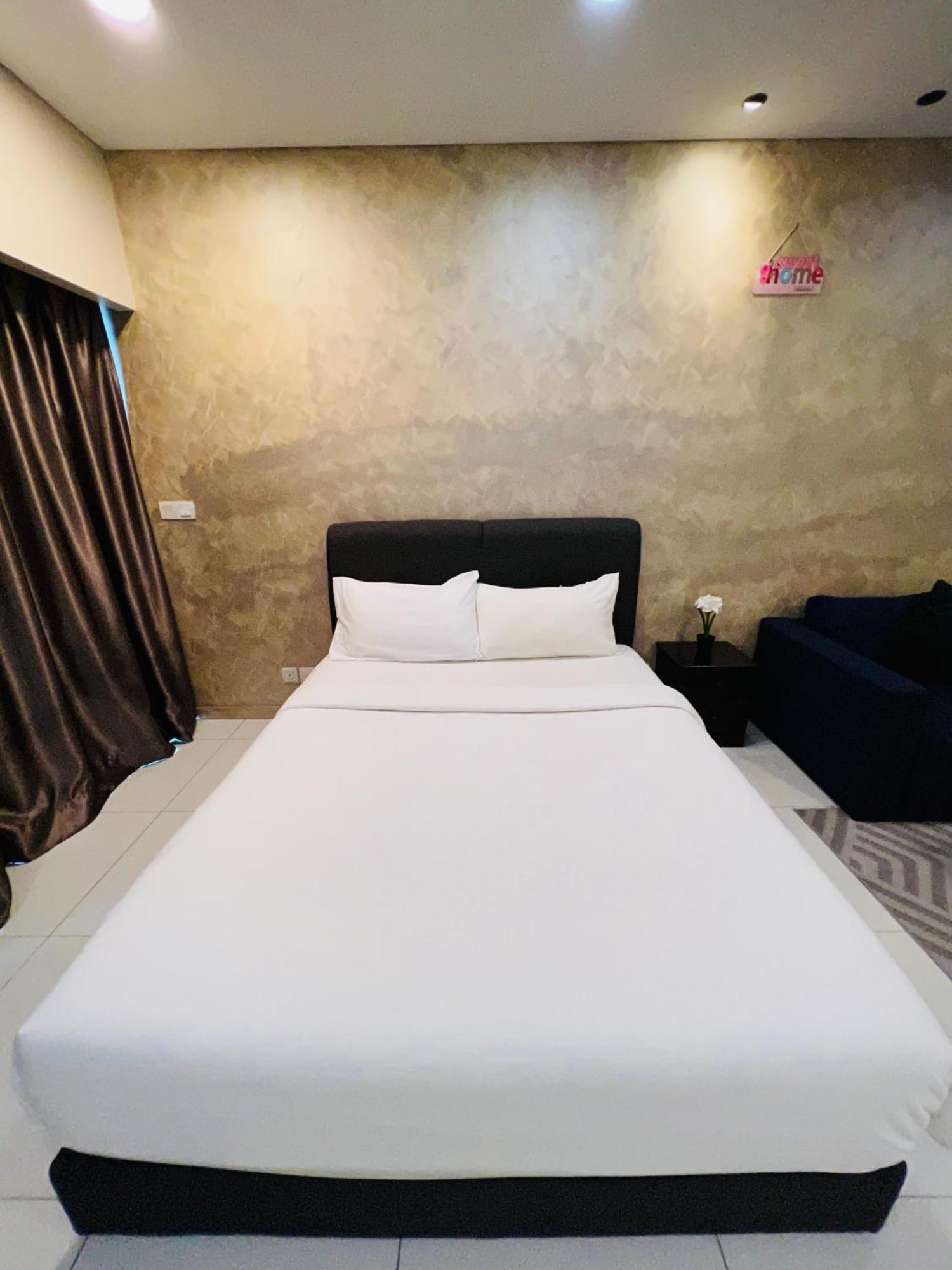 Summer Suites Klcc By Classy Kuala Lumpur Bagian luar foto